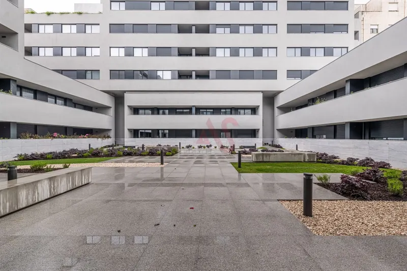 Luxuriöse 3-Zimmer-Wohnung in Couros Residences im Zentrum von Guimarães