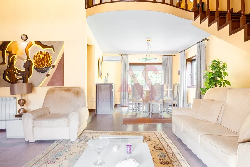 House T4 in Moreira de Cónegos, Guimarães