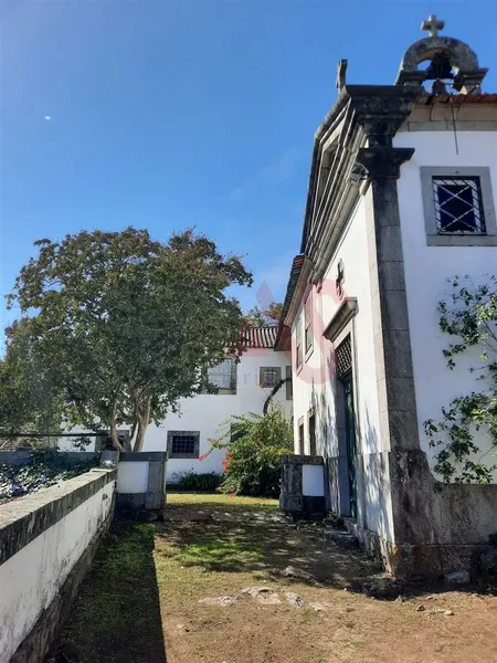 Historischer Bauernhof aus dem neunzehnten Jahrhundert mit 8,4 ha in Roriz – Santo Tirso