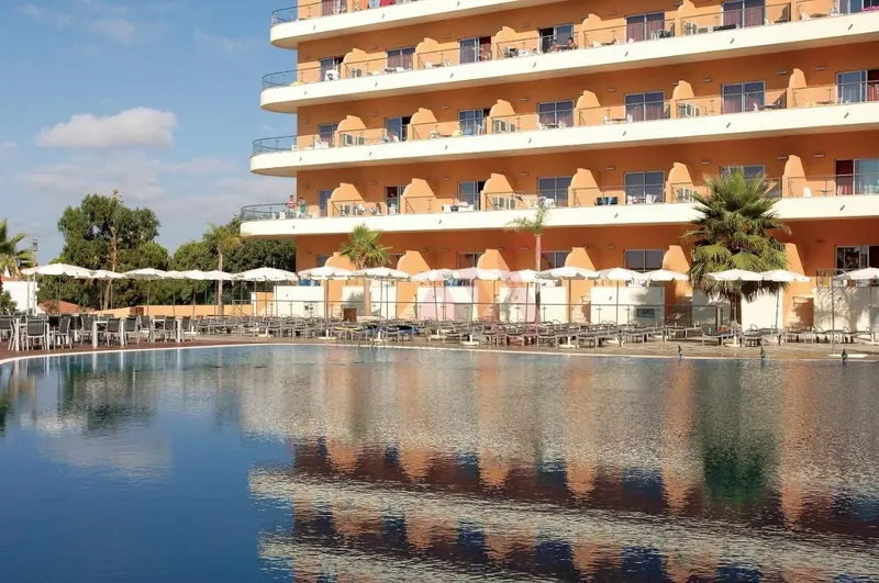 Apartamento de 1 dormitorio insertado en el Hotel Balaia Atlântico