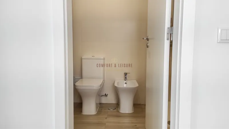 T3 in Seixal completely REFURBISHED