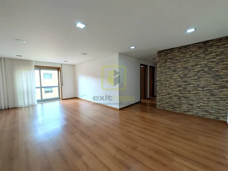 Apartamento T3 para Arrendamento em Aveiro