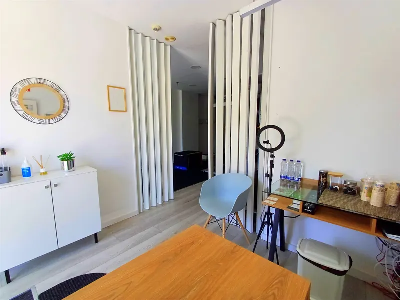 Geschäft mit Schaufenster zu verkaufen in Figueira da Foz!