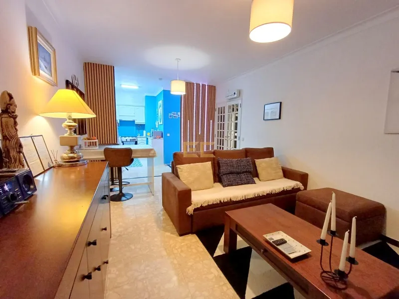 Appartement T1K avec garage à vendre - Plage de Buarcos !