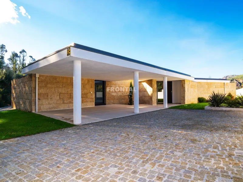 Moradia de Luxo - Gerês, Braga