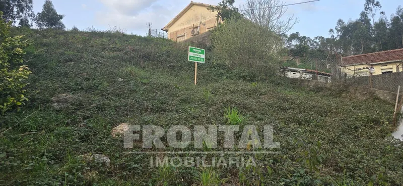 Land with 385 m2 and 14m Frontage in Residential Area | Alfena, Valongo