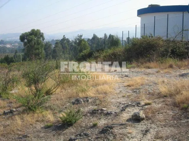 Terreno com 70.616 m² para comércio ou apoio a indústria | Zona Industrial de Campo, Valongo.