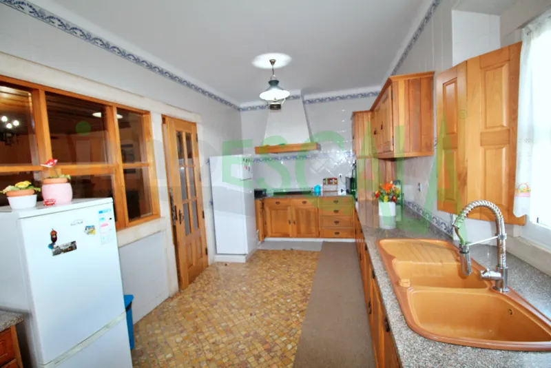 Moradia T4 de Luxo c/ Piscina no concelho de Almeirim