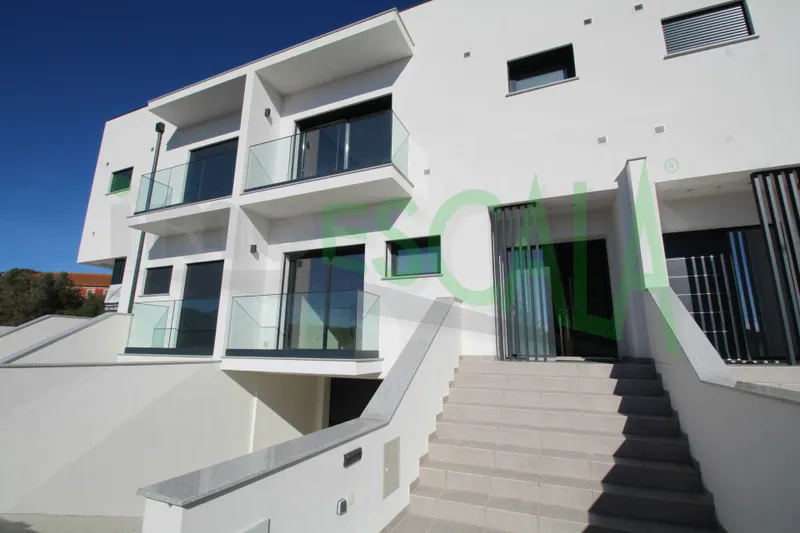 Semi-detached house T3