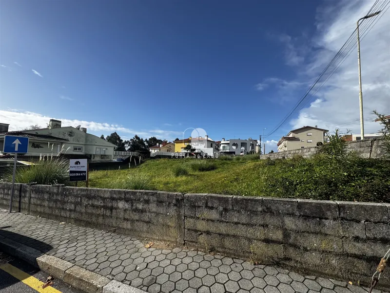 Terrain à Perosinho — Vila Nova de Gaia