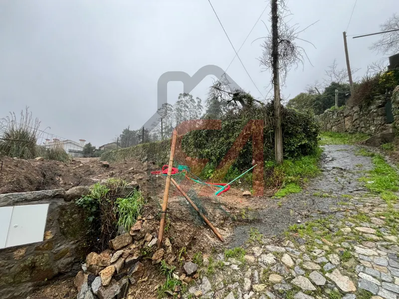 Moradia para Restaurar T2