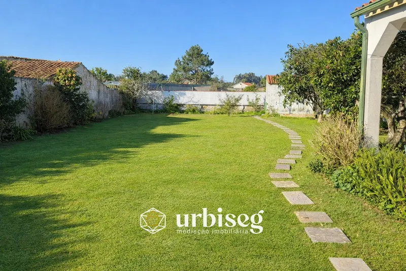 O LUGAR ONDE OS DIAS ABRANDAM -  A CASA DAS TARDES LONGAS