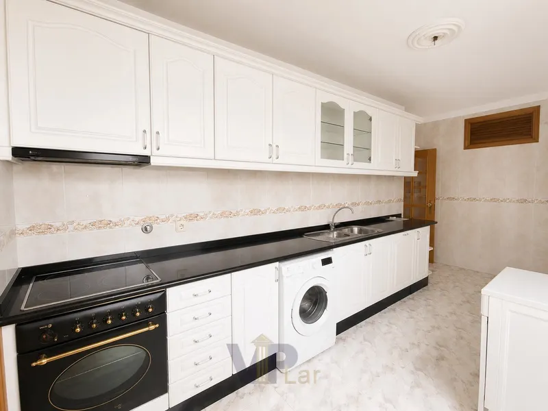 Floor of 3 bedroom house in Campanhã - Porto