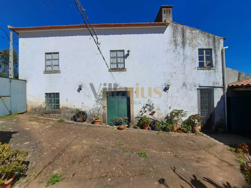 Moradia T2 para Venda em Casais e Alviobeira, Tomar