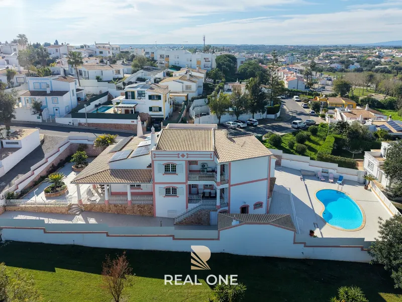 Fantástica moradia privada em localização premium em Albufeira