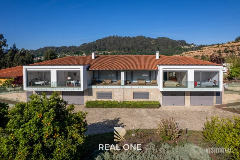 2 Moradias de Luxo com vistas panorâmicas incríveis | Arcos de Valdevez