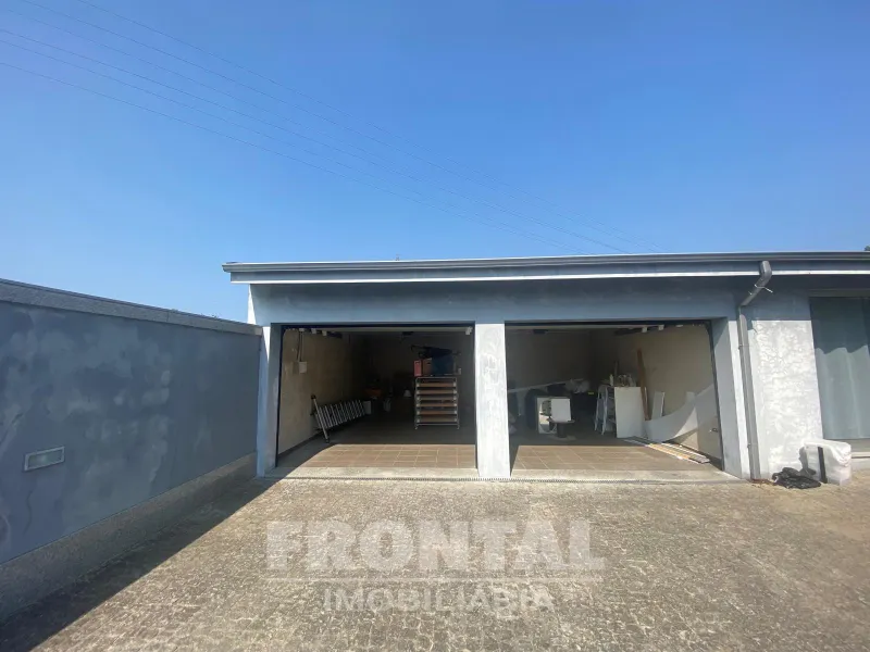 Garagem Box Fechada para Arrendamento em Rio Tinto – Disponível de Imediato