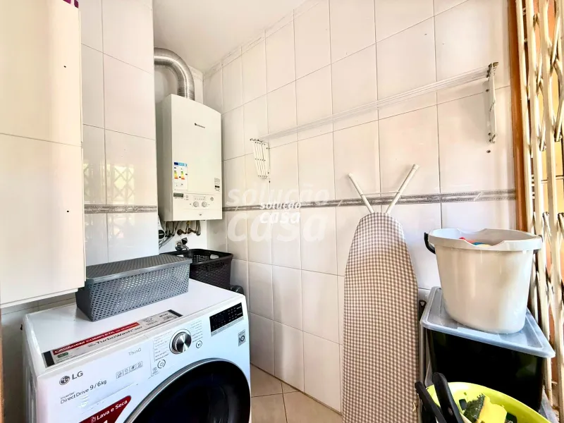 Apartamento T2 com Lugar de Garagem | Excelente Localização